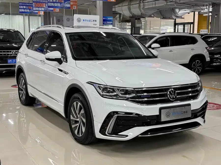 Volkswagen Tiguan L New Energy Tiguan L New Energy 2022 430PHEV Plug-in Hybrid Flagship Edition 2023 — миниатюра 3