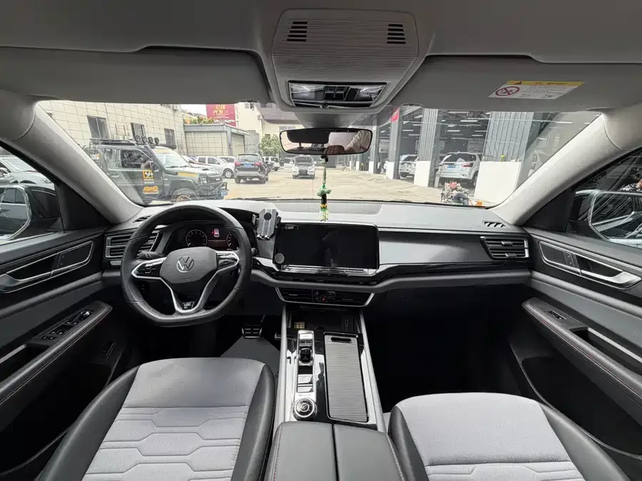 Volkswagen Tiguan X Tiguan X 2022 380TSI Four-Wheel Drive Flagship Edition 2022 — миниатюра 3
