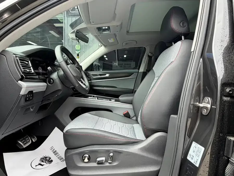 Volkswagen Tiguan X Tiguan X 2022 380TSI Four-Wheel Drive Flagship Edition 2022 — миниатюра 4