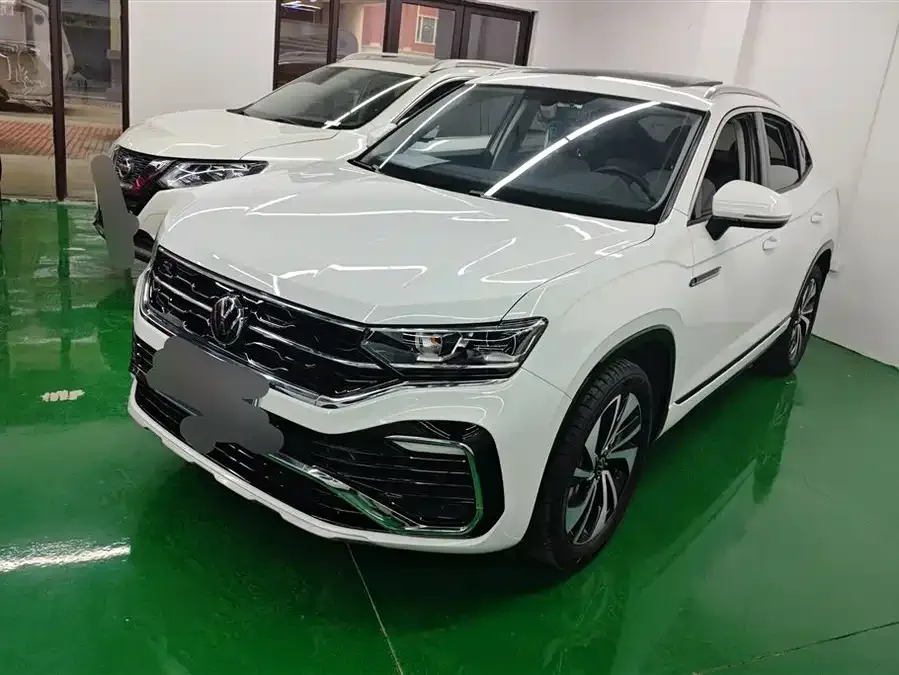 Volkswagen Tayron X Tanyue X 2020 330TSI 2WD Premium Intelligent Edition 2022 — фото 1, купить с доставкой в Москву