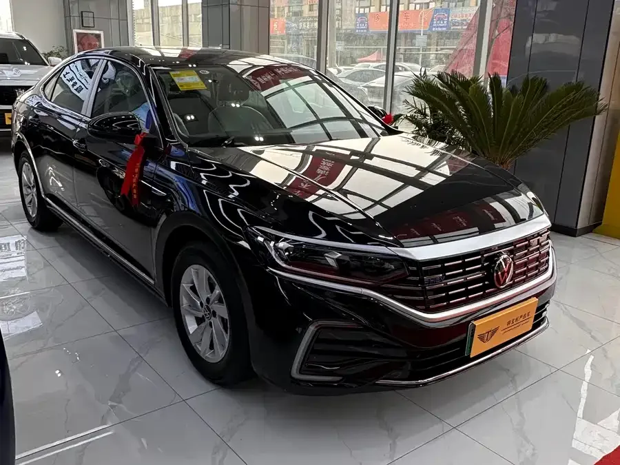 Volkswagen Passat New Energy Passat New Energy 2025 430PHEV Hybrid Business Edition 2026 — миниатюра 5