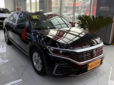 Volkswagen Passat New Energy 2026 купить в Москве