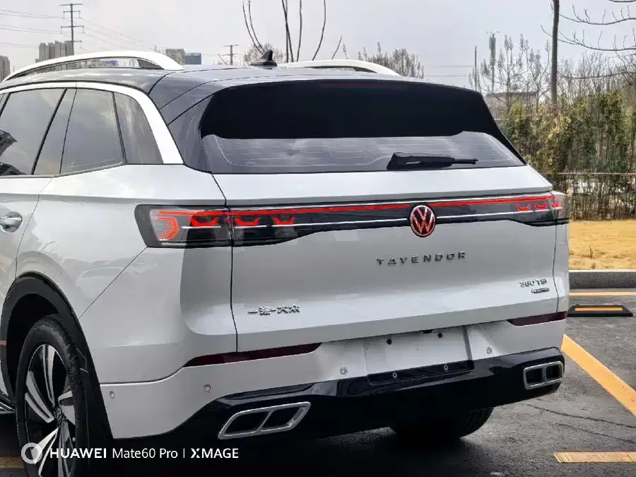 Volkswagen Tavendor 2024 Lanxun 380TSI 4WD R-Line Touring Edition 2024 — миниатюра 3