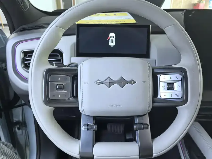 BYD Leopard Titanium 3 Titanium 3 2025 501KM 4WD Ultra Edition 2025 — миниатюра 3