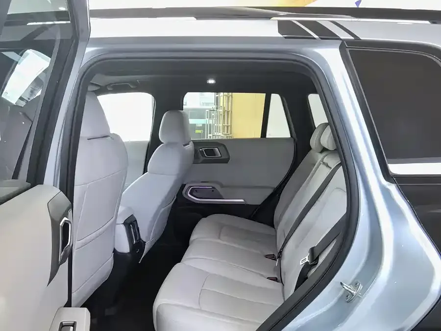 BYD Leopard Titanium 3 Titanium 3 2025 501KM 4WD Ultra Edition 2025 — миниатюра 5