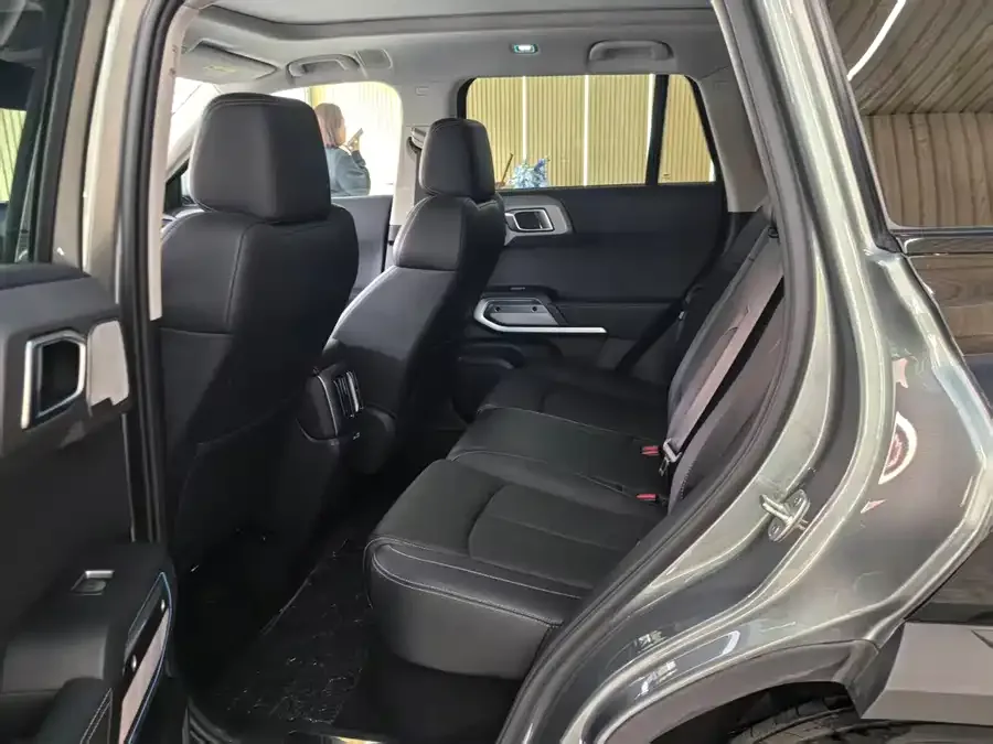 BYD Leopard Titanium 3 Titanium 3 2025 501KM 4WD Ultra Edition 2025 — миниатюра 4