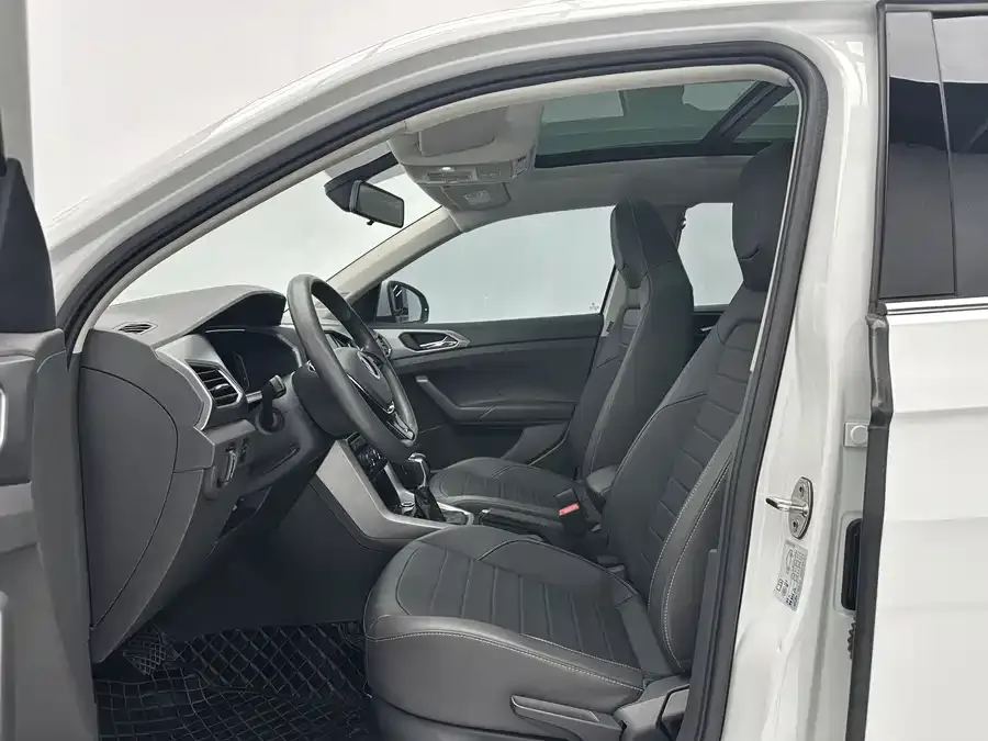 Volkswagen Tukai (T-Cross) 2022 Tukai 280TSI DSG Comfort Edition 2023 — миниатюра 2