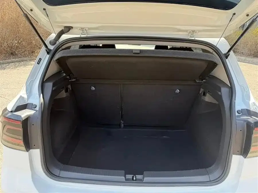 Volkswagen Tukai (T-Cross) Tukai 2023 facelift 1.5L automatic comfort version 2023 — миниатюра 5