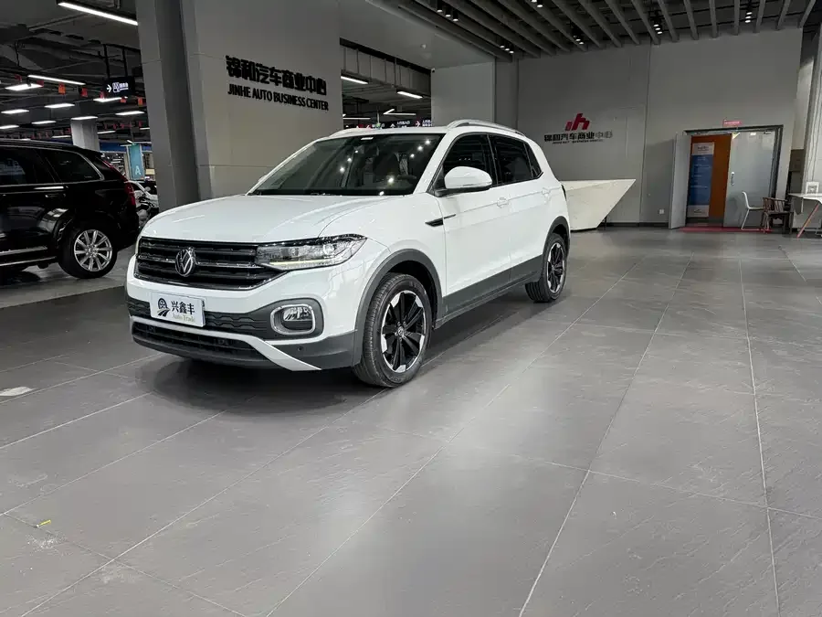 Volkswagen Tacqua Tanying 2021 1.5L Automatic Joy-Link Edition 2022 — фото 1, купить с доставкой в Москву