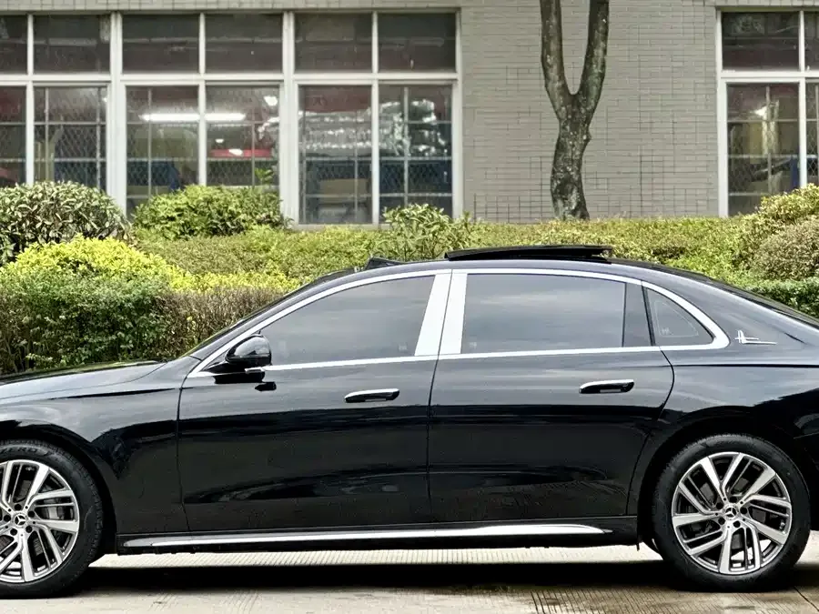 Mercedes-Benz E-Class Mercedes-Benz E-Class 2024 E 300 L Fashion Edition 2024 — миниатюра 4