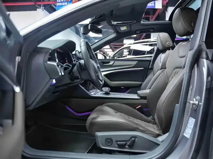 Audi A7L 2022 45 TFSI quattro S-line Wind Knight 2023 — миниатюра 5