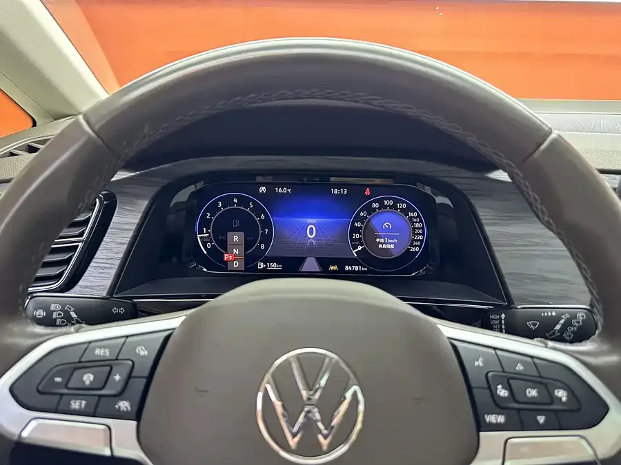 Volkswagen Viloran Weiran 2022 380TSI Premium Edition 2022 — миниатюра 3