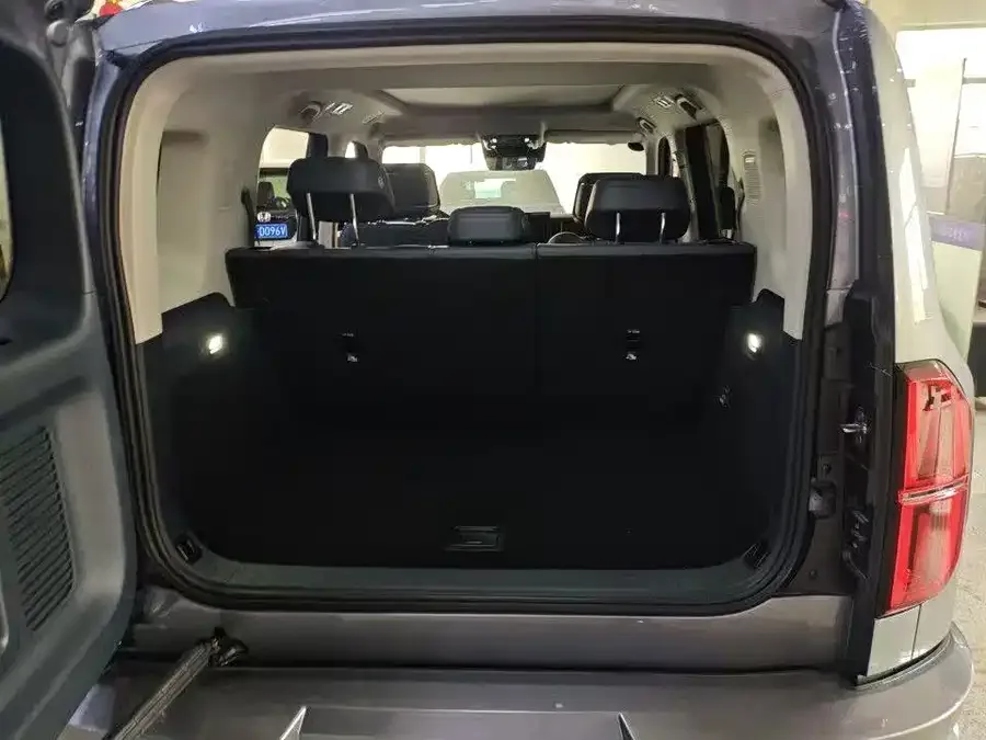BYD Leopard Leopard 5 Leopard 5 2025 Tianshen Intelligent Driving Ultra Edition 2025 — миниатюра 3