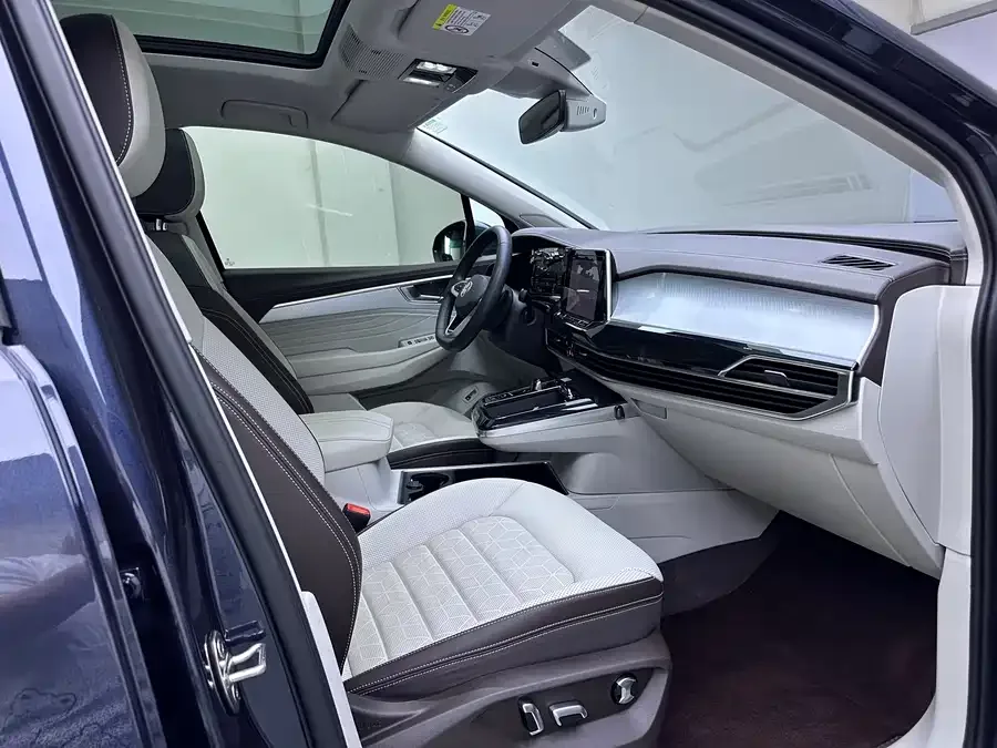 Volkswagen Talagon 2022 Lanjing 380TSI 4WD Luxury Jiajing Edition Pro 6 Seaters 2024 — миниатюра 4