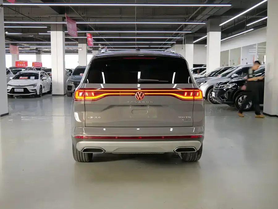 Volkswagen Talagon 2021 Lanjing 380TSI 4WD Luxury Edition Pro 2022 — миниатюра 3