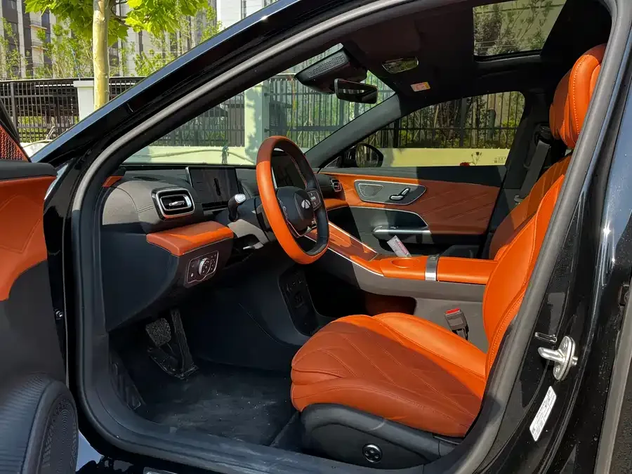 Chery Fengyun Fengyun A9L Fengyun A9L 2025 260 Super Long Range Premium Edition 2025 — миниатюра 4