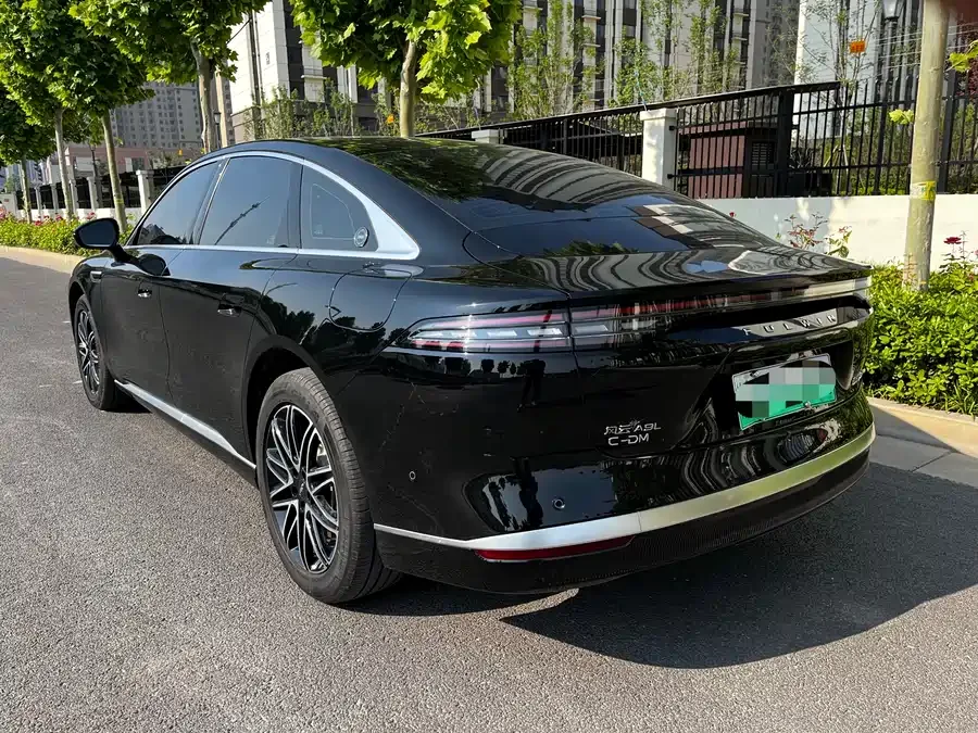 Chery Fengyun Fengyun A9L Fengyun A9L 2025 260 Super Long Range Premium Edition 2025 — миниатюра 5
