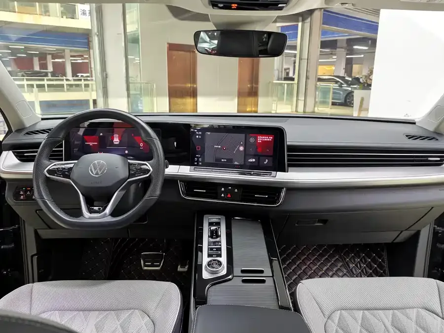 Volkswagen Tavendor 2023 Range Rover 330TSI Elite Touring Edition 2022 — миниатюра 3
