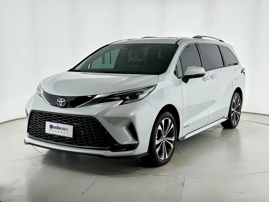 Toyota Granvia 2024