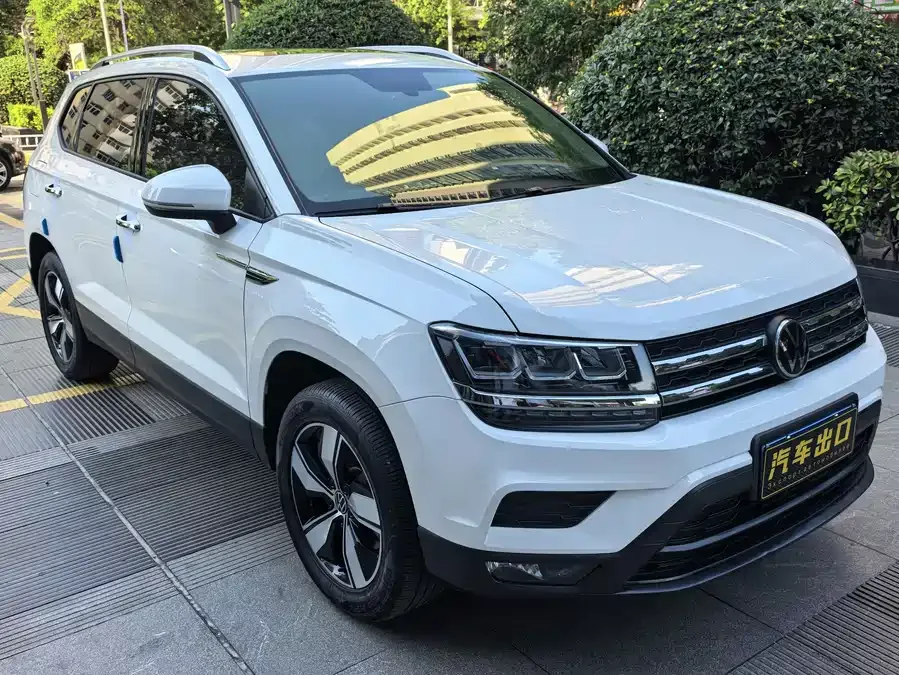 Volkswagen Tiguan (Tharu) Tuyue 2022 280TSI 2WD Comfort Edition 2023 — миниатюра 3