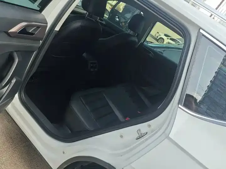 Volkswagen Tiguan (Tharu) Tuyue 2022 280TSI 2WD Luxury Edition 2022 — миниатюра 2