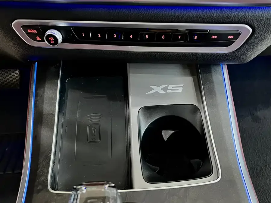 BMW X5 2022 facelift xDrive 30Li Exclusive M Sport Package 2023 — миниатюра 5