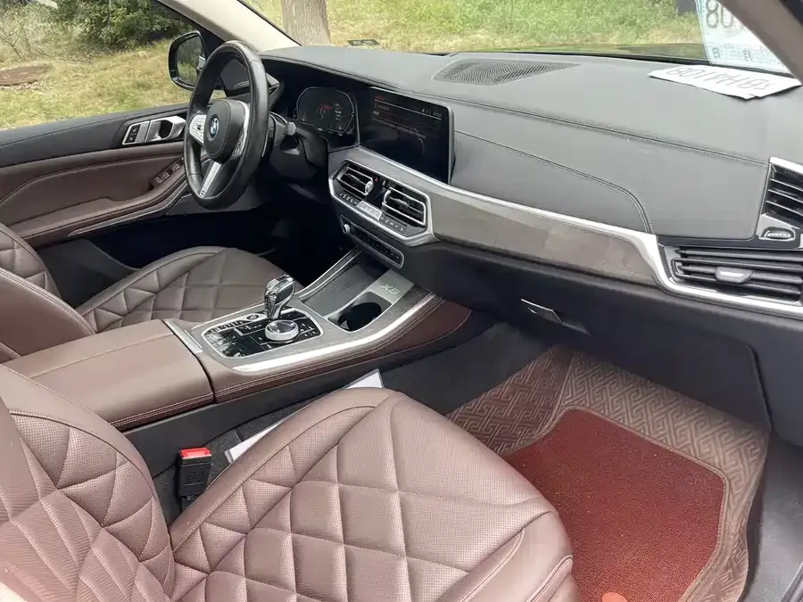 BMW X5 2023 xDrive 30Li Exclusive M Sport Package 2023 — миниатюра 4