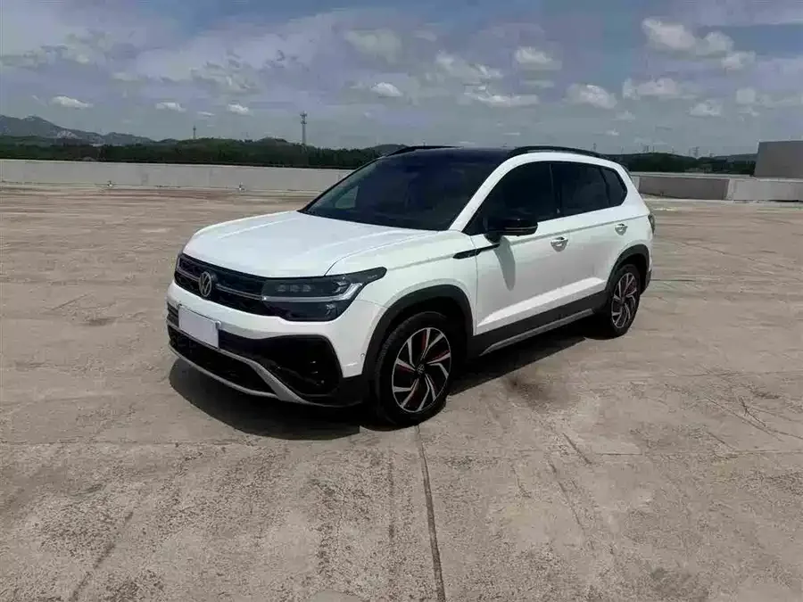 Volkswagen Tiguan (Tharu) Tuyue 2024 300TSI 2WD Moon Edition 2024 — фото 1, купить с доставкой в Москву
