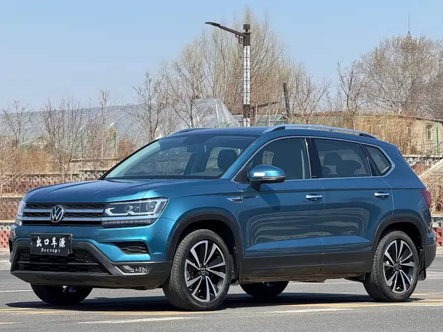 Volkswagen Tiguan (Tharu) 2021 Tuyue 280TSI 2WD Luxury Edition PLUS 2022 — фото 1, купить с доставкой в Москву