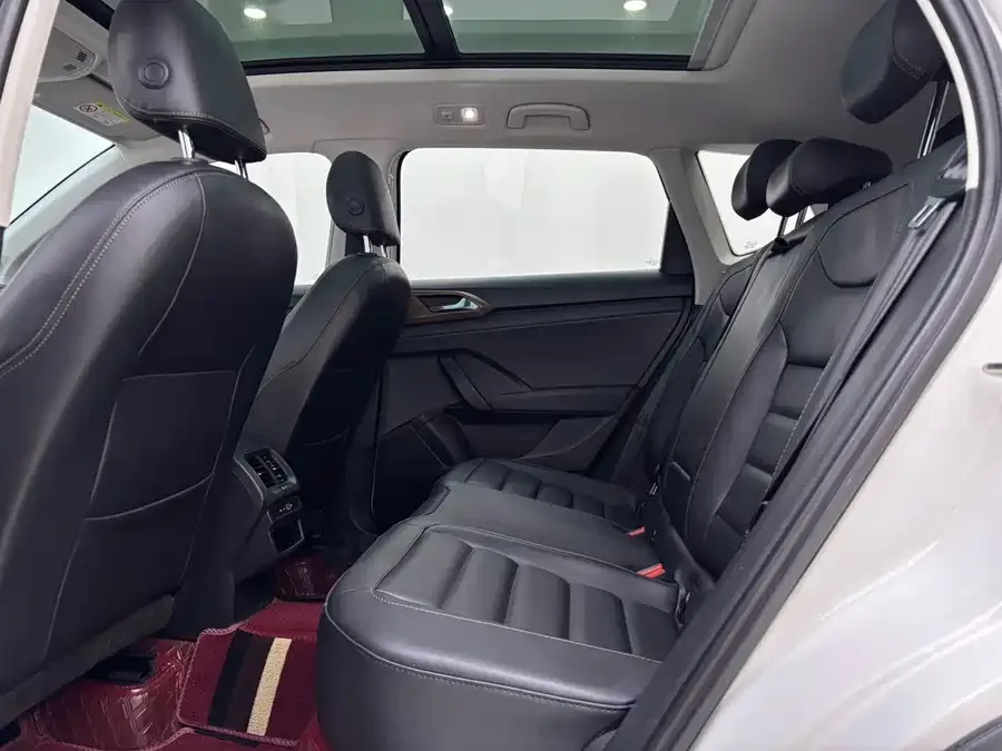 Volkswagen Tiguan (Tharu) Tuyue 2022 280TSI 2WD Luxury Edition 2022 — миниатюра 2
