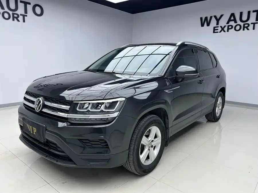 Volkswagen Tiguan (Tharu) 2022 Tuyue 280TSI 2WD Fashion Edition 2022 — фото 1, купить с доставкой в Москву