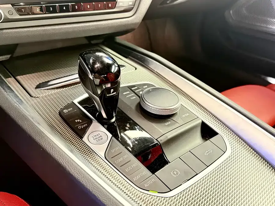 BMW Z4 2022 M40i M Sports Performance Edition 2022 — миниатюра 4