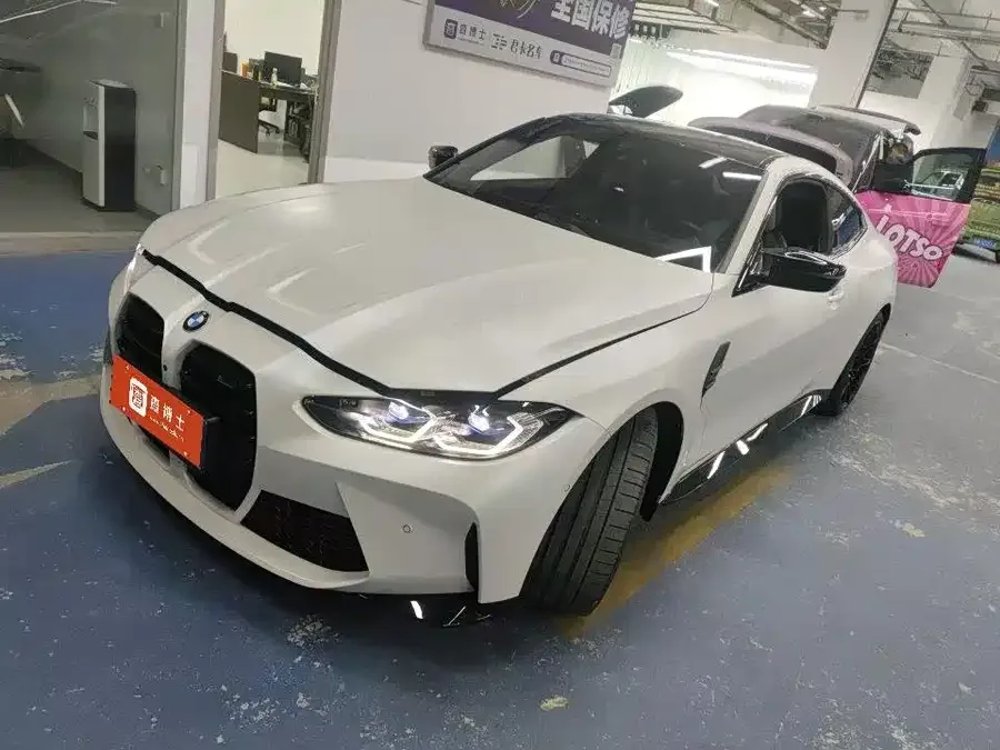 BMW M4 2023