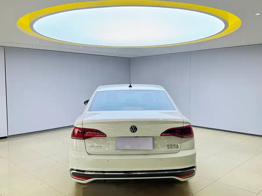 Volkswagen Bora Bora 2023 200TSI DSG Joy Edition 2023 — миниатюра 2