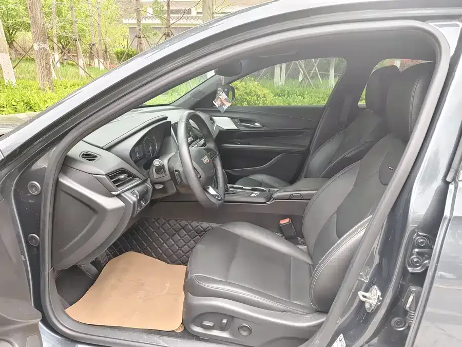 Cadillac CT4 2022 28T luxury model 2022 — миниатюра 4