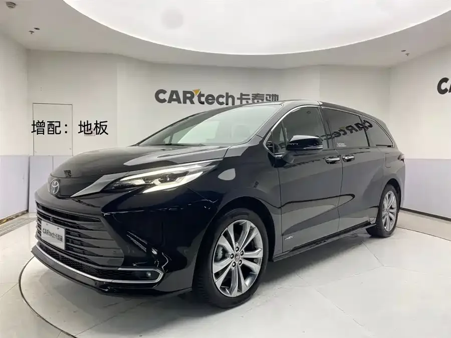 Toyota Sienna 2025