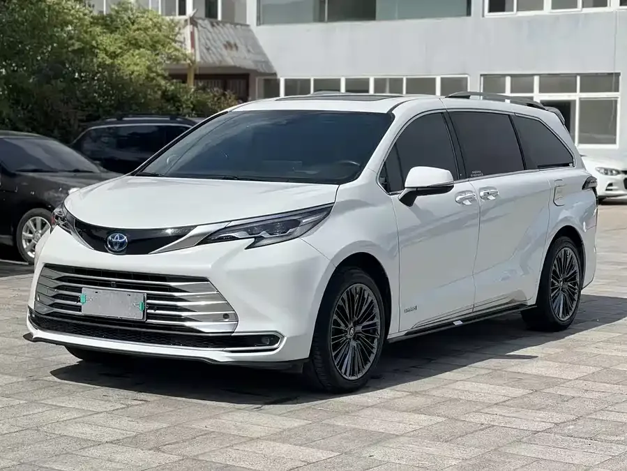 Toyota Sienna 2022