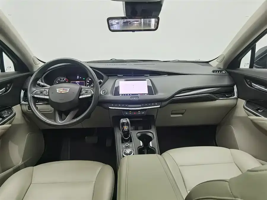 Cadillac XT4 2023 28T two-wheel drive luxury model 2023 — миниатюра 2
