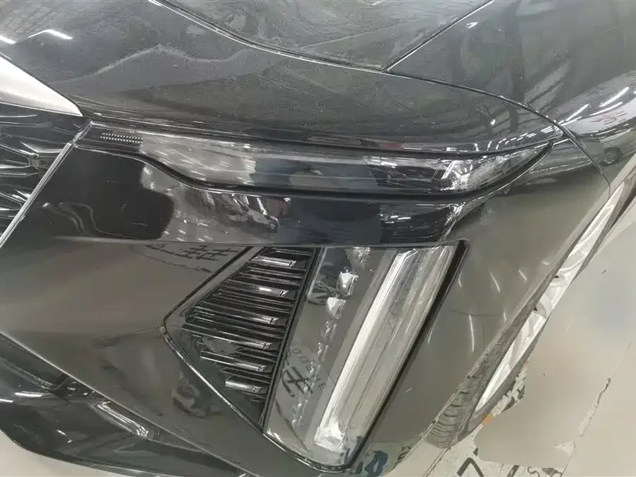 Cadillac CT6 2023 28T Fashion Model 2024 — миниатюра 5