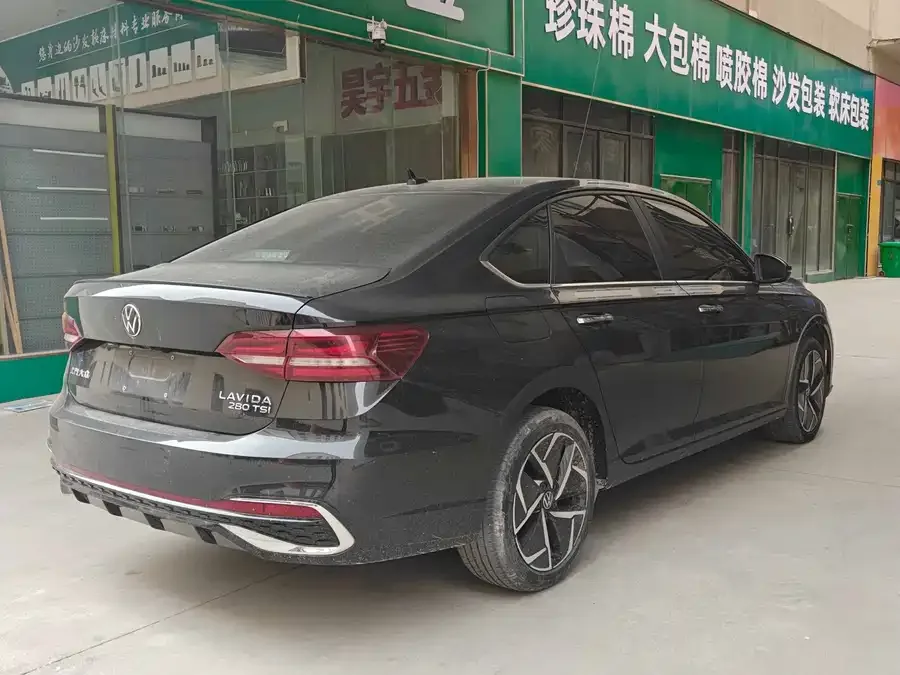 Volkswagen Lavida Lavida 2023 280TSI DSG Starry Sky Edition 2022 — миниатюра 5