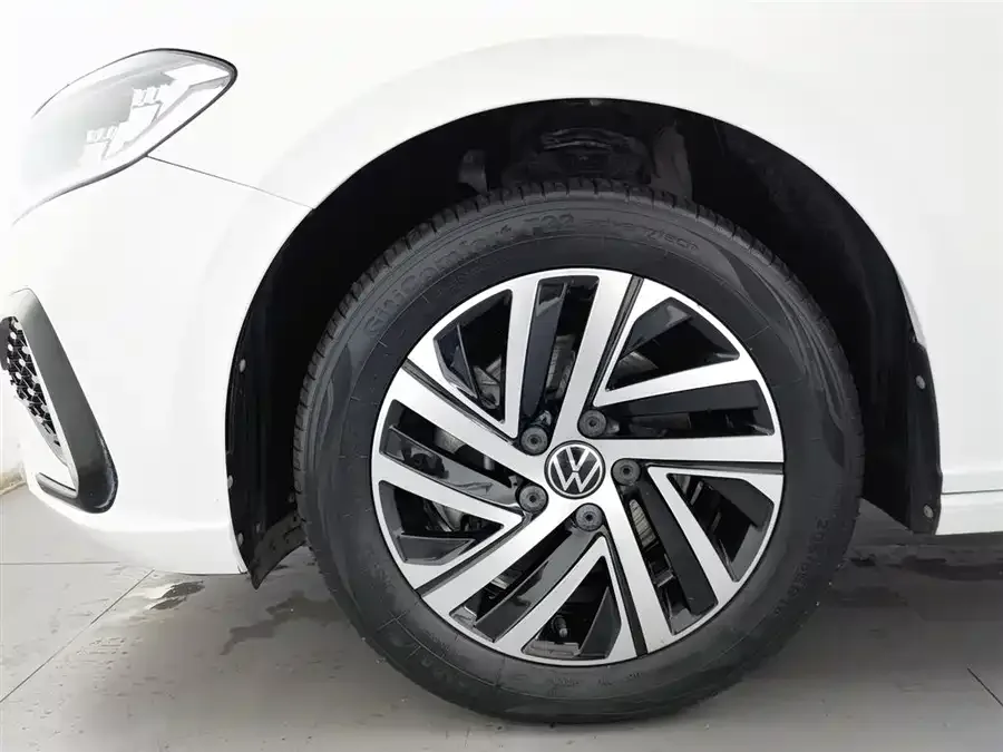 Volkswagen Lavida Lavida 2023 280TSI DSG Starry Sky Edition 2023 — миниатюра 5