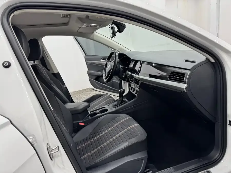 Volkswagen Lavida Lavida 2022 280TSI DSG Comfort Edition 2022 — миниатюра 4