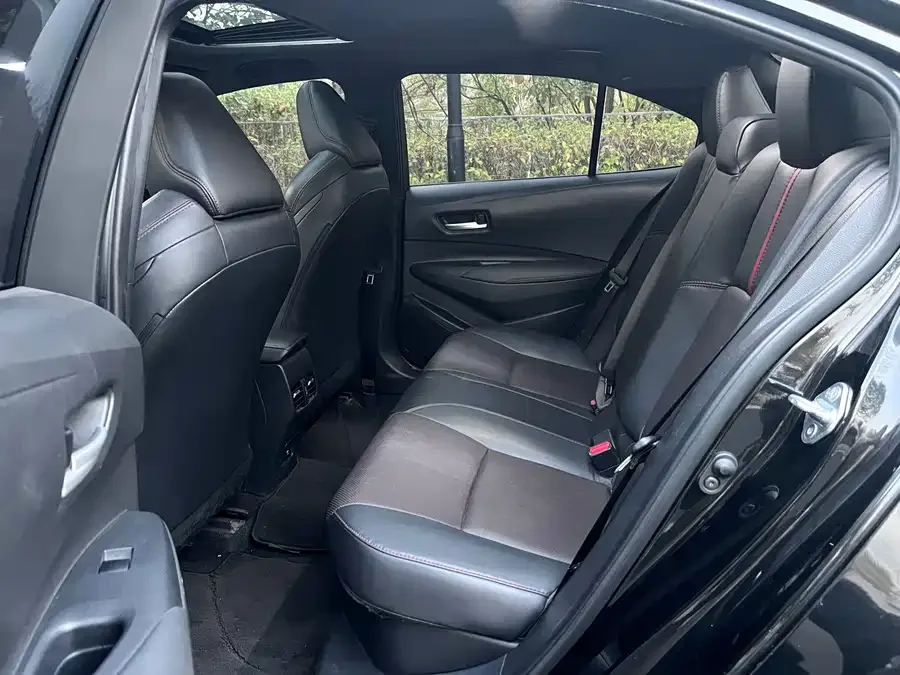 Toyota Levin 2022 Lelink Dual Engine 1.8H E-CVT Sports Edition 2022 — миниатюра 3