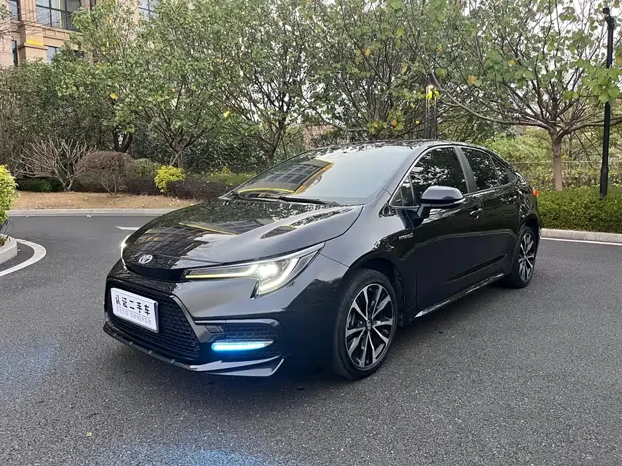 Toyota Levin 2022 Lelink Dual Engine 1.8H E-CVT Sports Edition 2022 — фото 1, купить с доставкой в Москву
