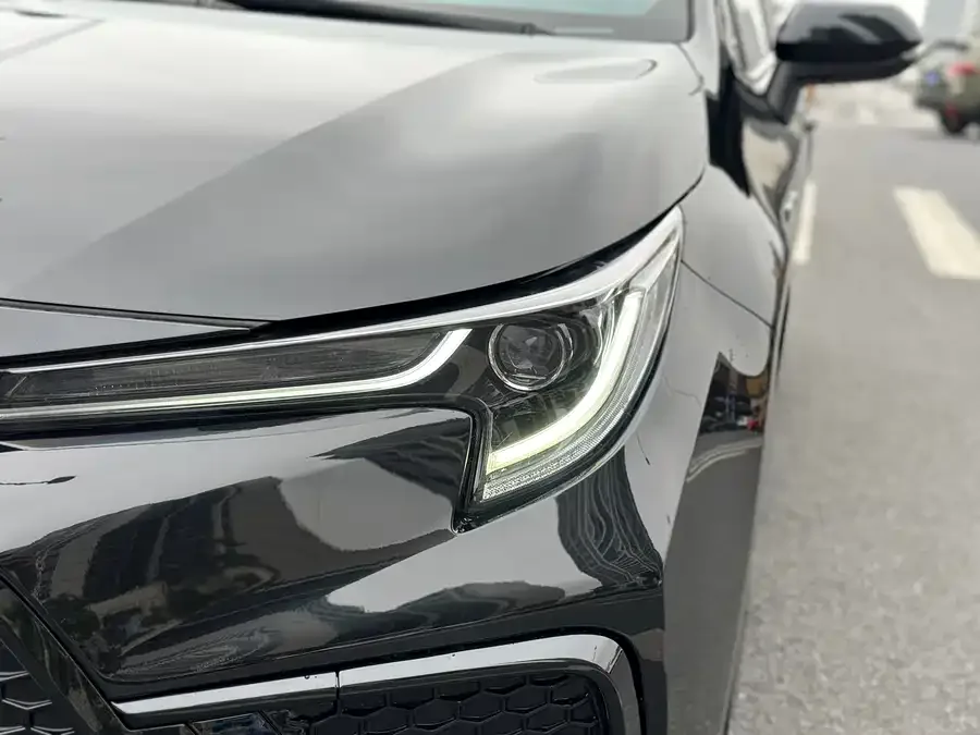 Toyota Levin 2022 Lelink Dual Engine 1.8H E-CVT Sports Edition 2022 — миниатюра 4