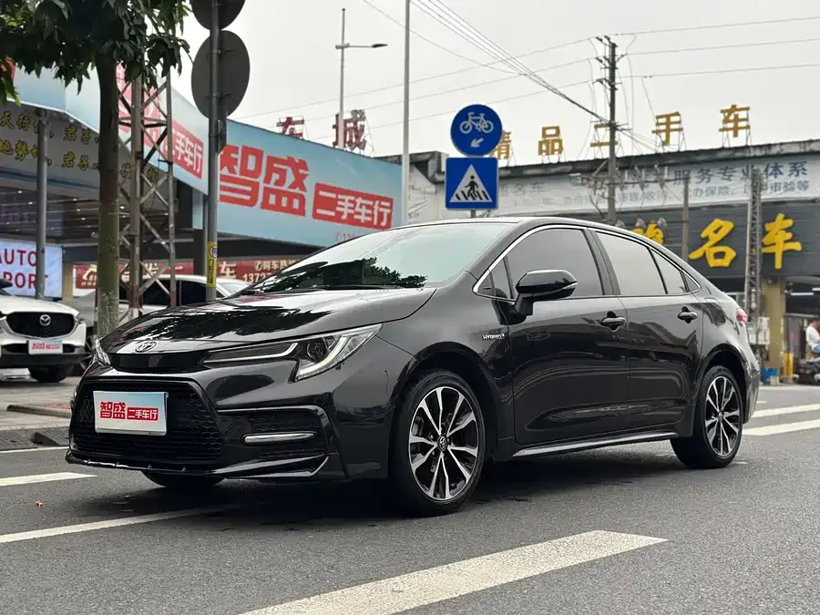 Toyota Levin 2022 Lelink Dual Engine 1.8H E-CVT Sports Edition 2022 — фото 1, купить с доставкой в Москву