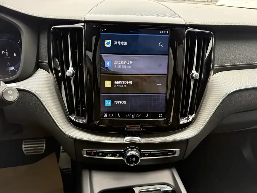 Volvo XC60 2022 B5 four-wheel drive Zhiyuan Sport Edition 2022 — миниатюра 4