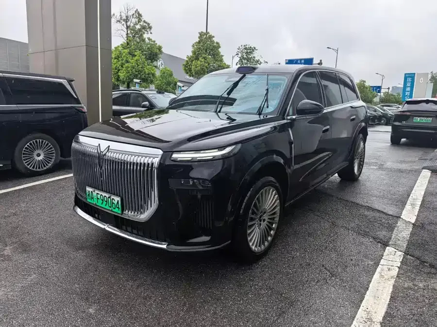 Voyah Taishan 2025
