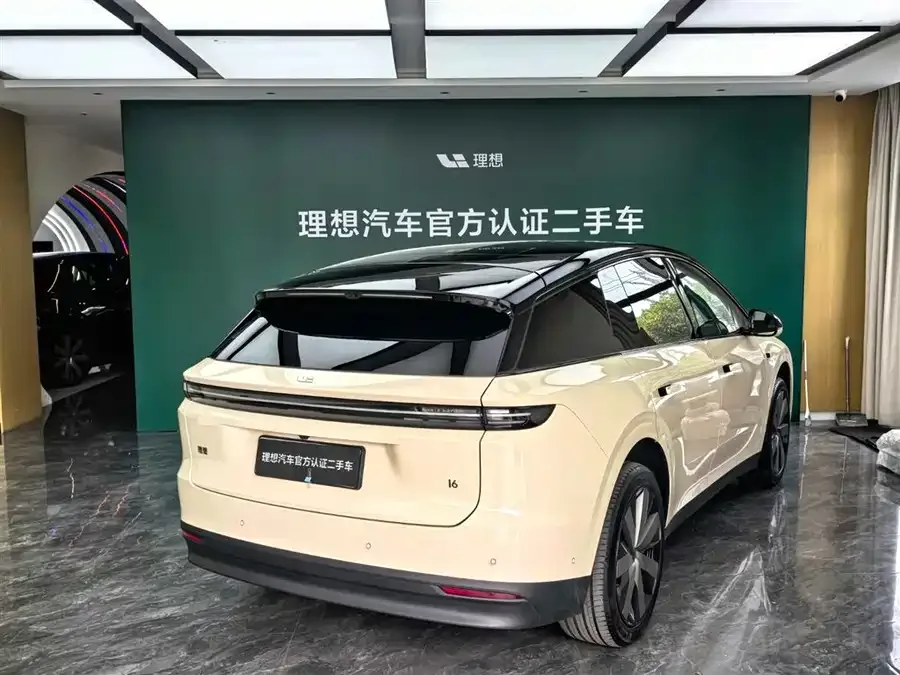 Li Auto i6 Li Auto i6 2025 AWD Standard Edition 2025 — миниатюра 4