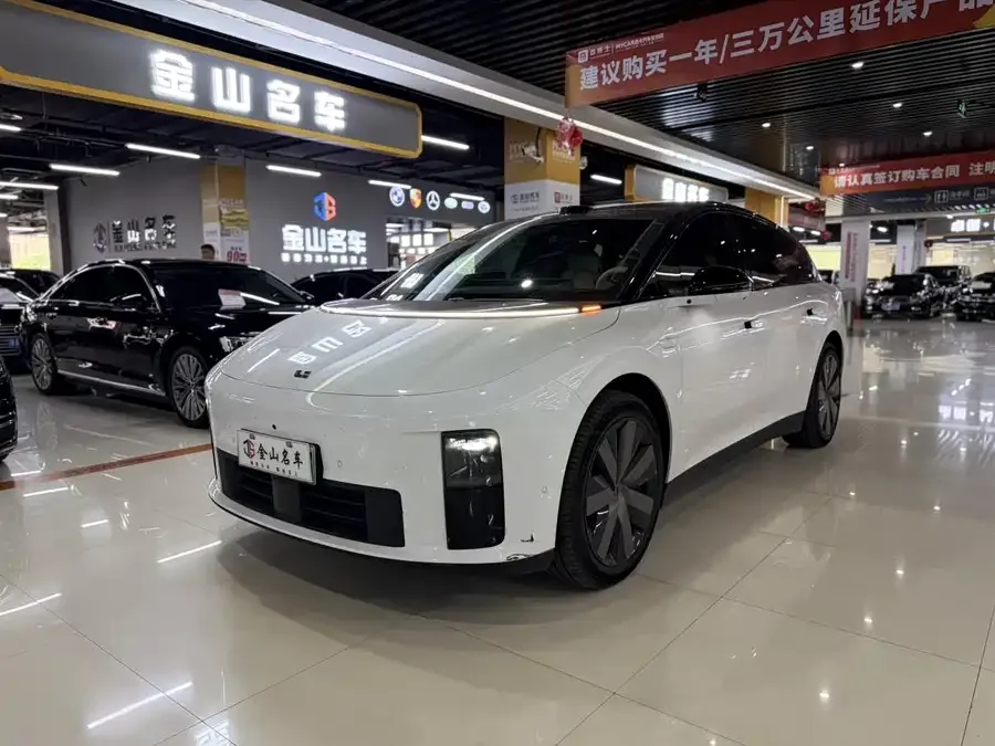 Li Auto i6 2026